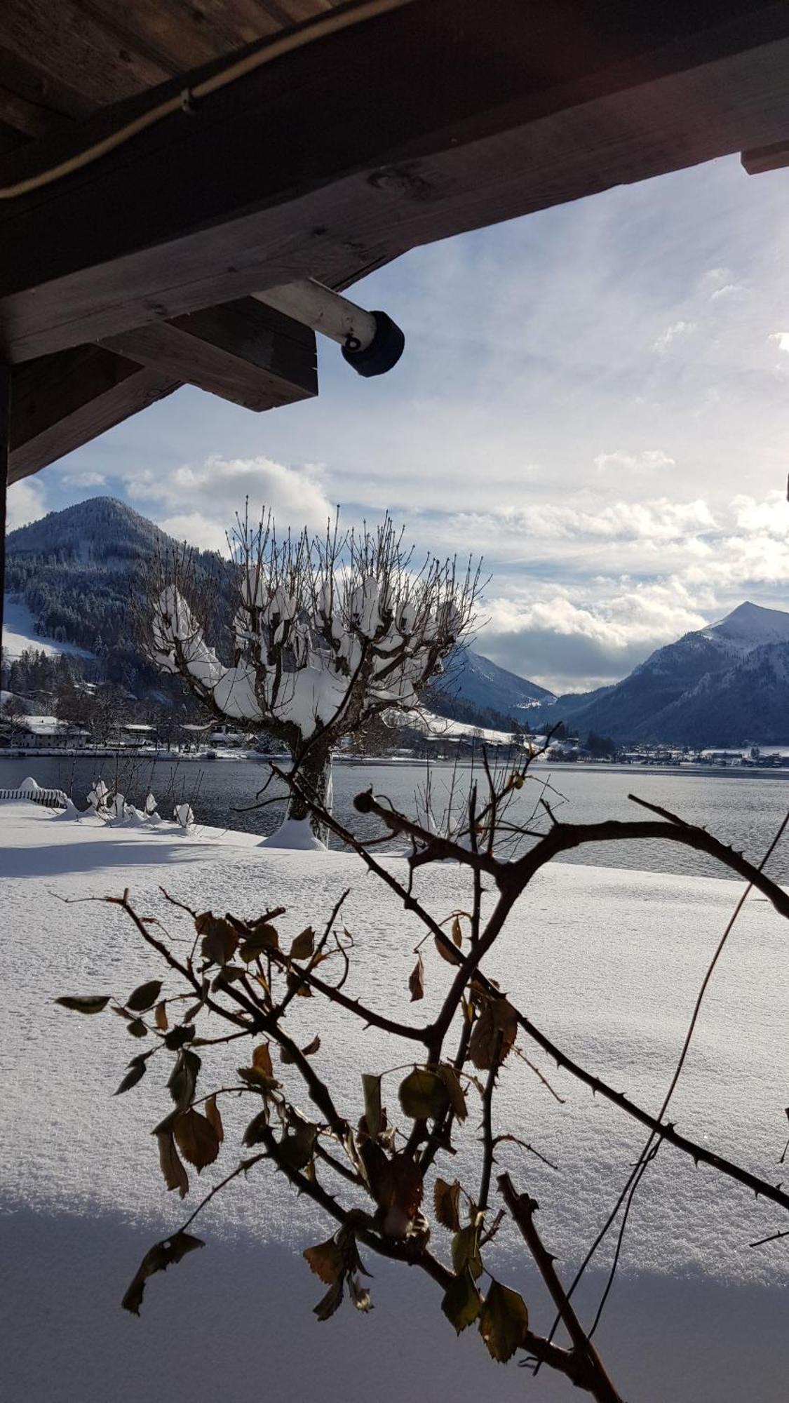 Ferienwohnungen Am See _ Hinterseer Schliersee Bagian luar foto